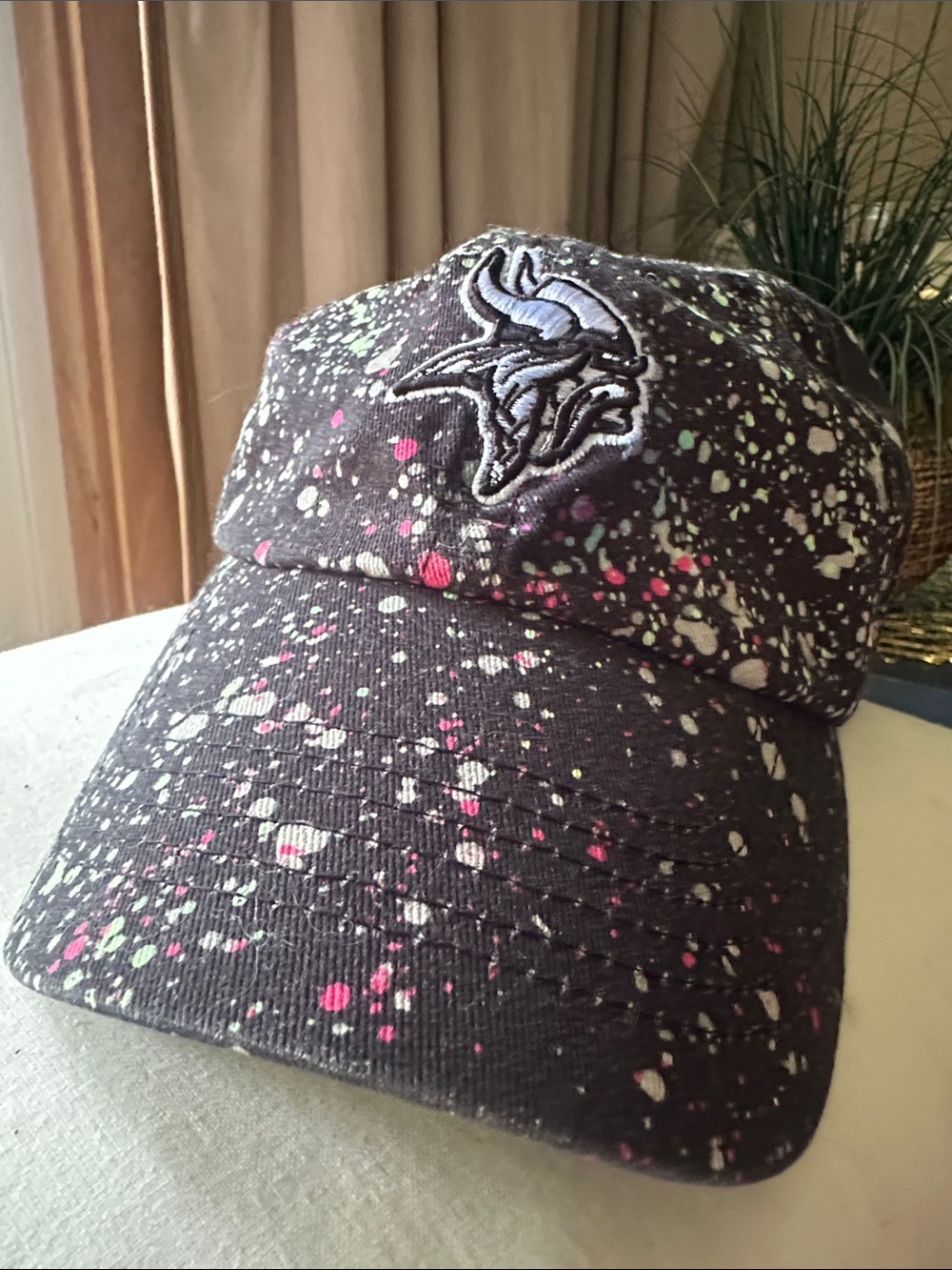 NFL Minnesota Vikings Football Black Splatter Baseball Cap with Viking Patch